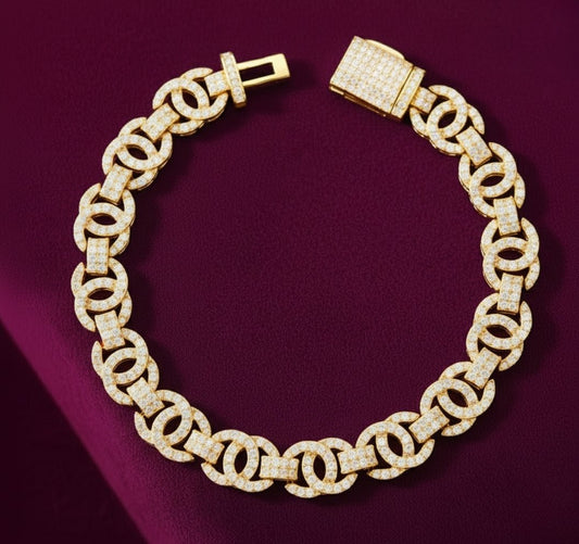 C Shaped Link Bracelet